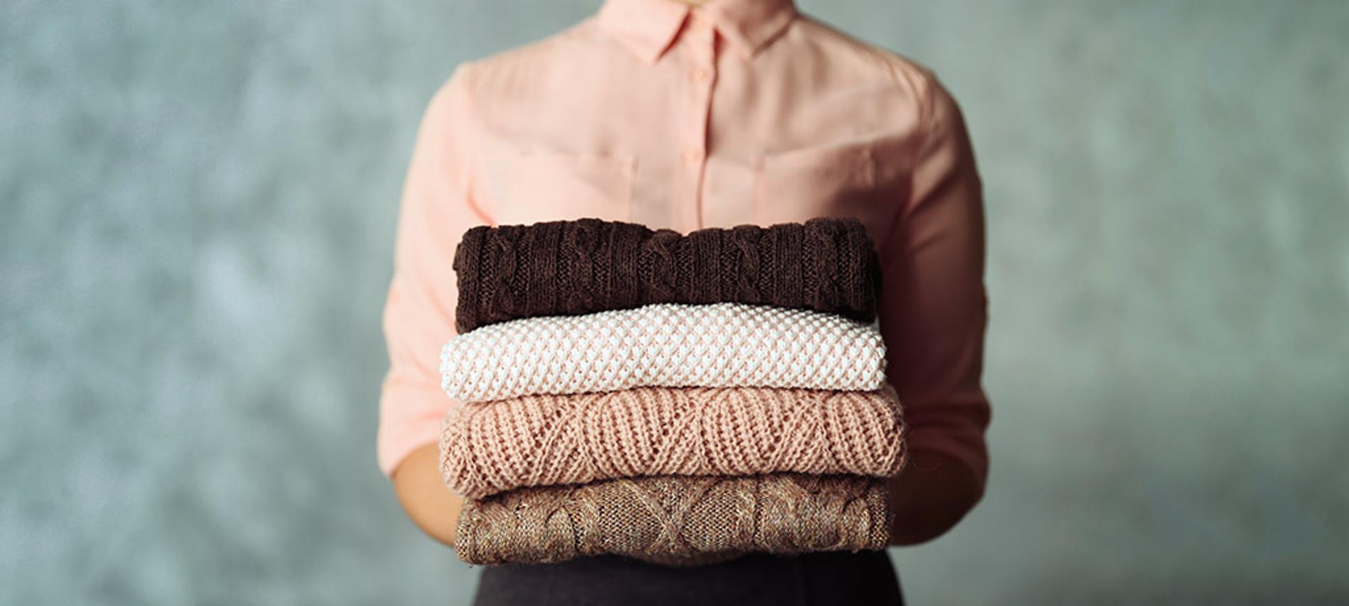 Cómo quitar las arrugas de las prendas de lana