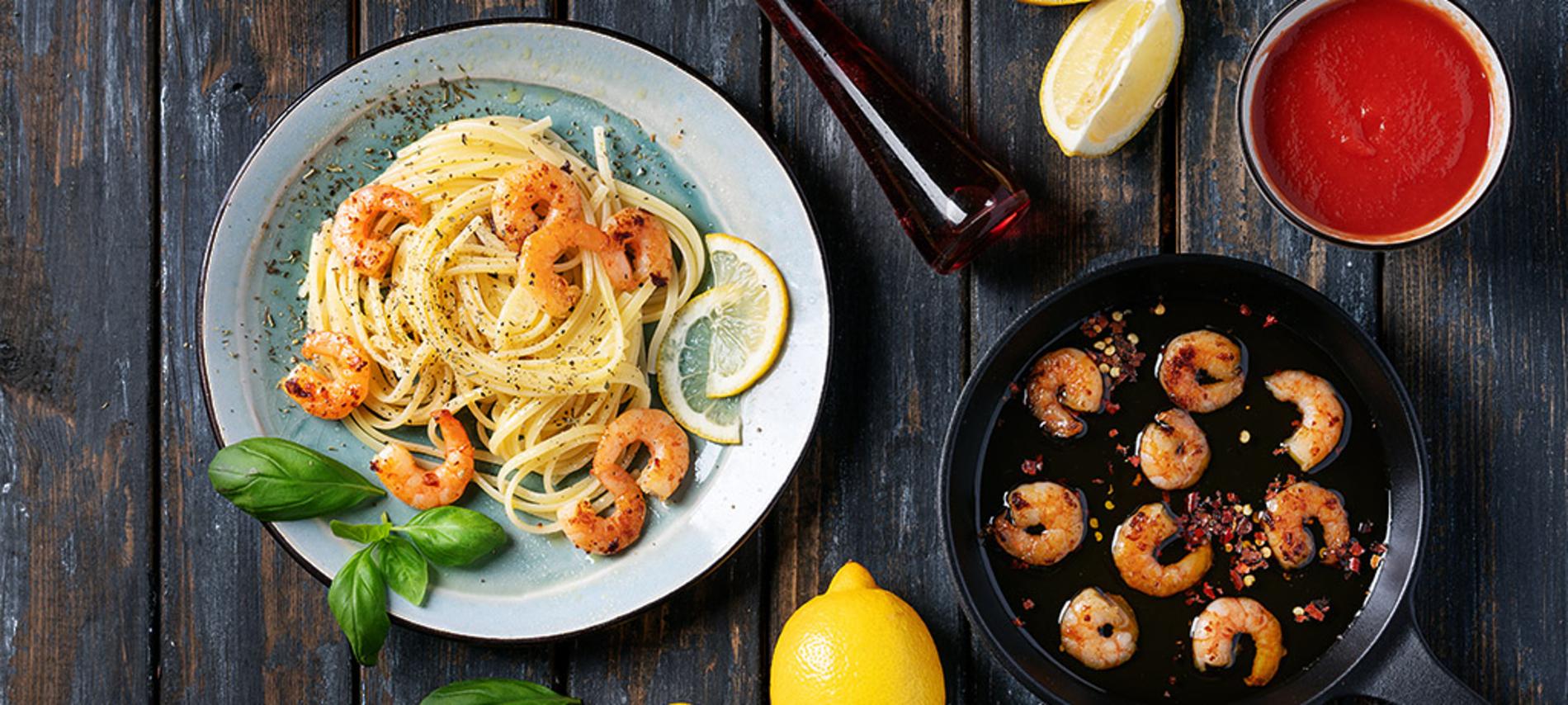 Receta de langostinos enamorados al ajillo en spaghetti al limón y arúgula